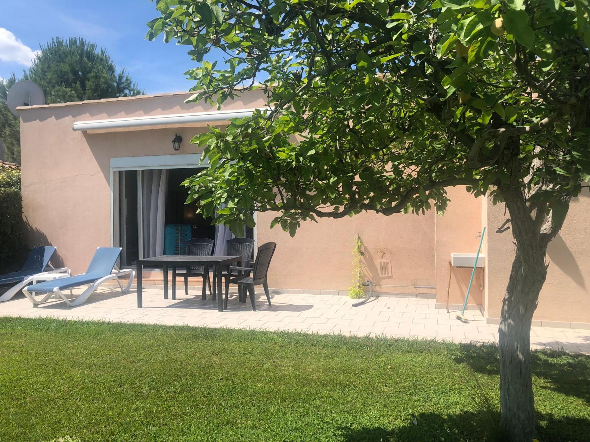 Villetelle Les Bougainvillees De Camargue חדר תמונה
