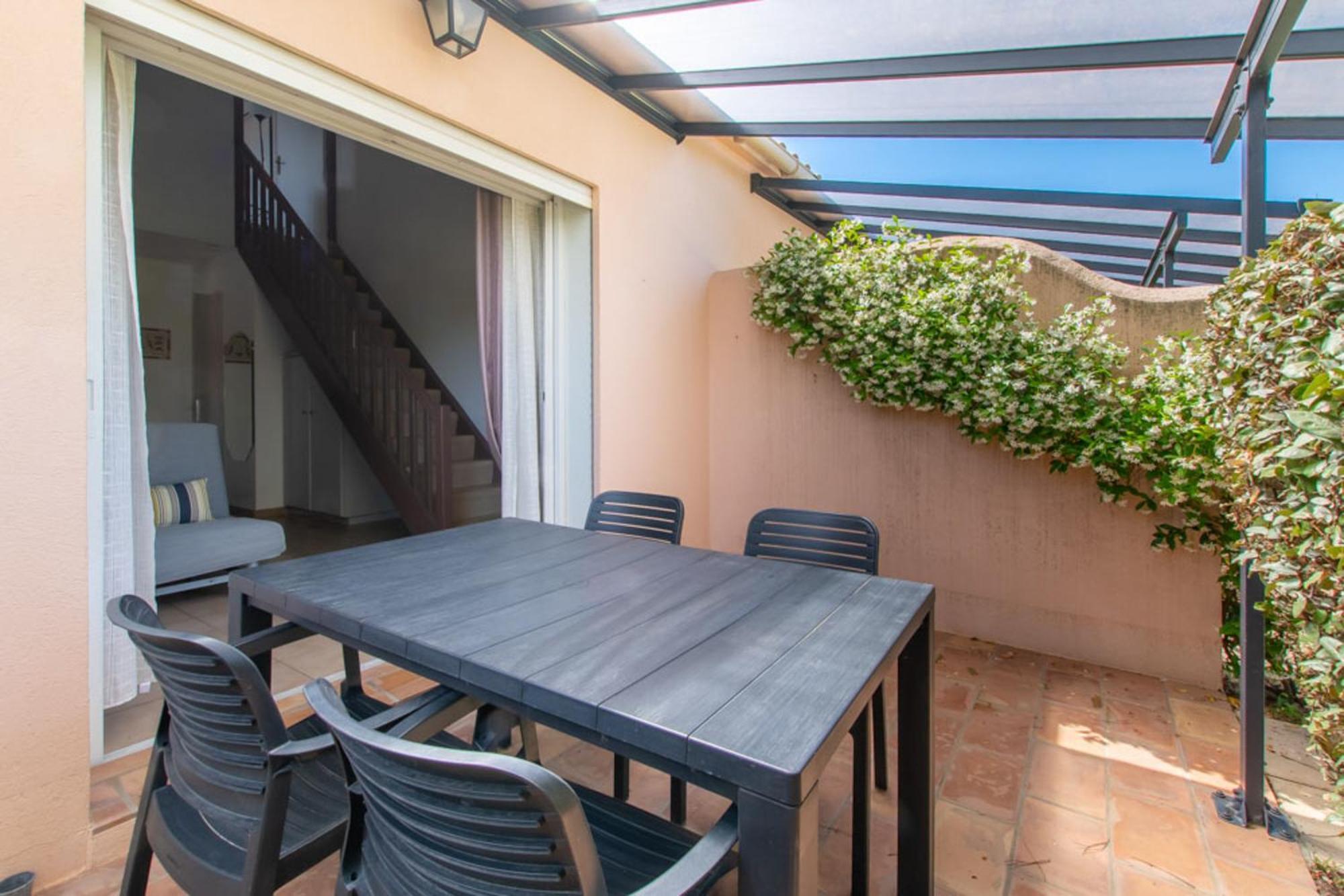 Villetelle Les Bougainvillees De Camargue חדר תמונה